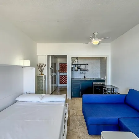 Appartement In Playamar Near & Promenade